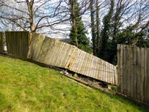 Garden Fence Repair Leeds